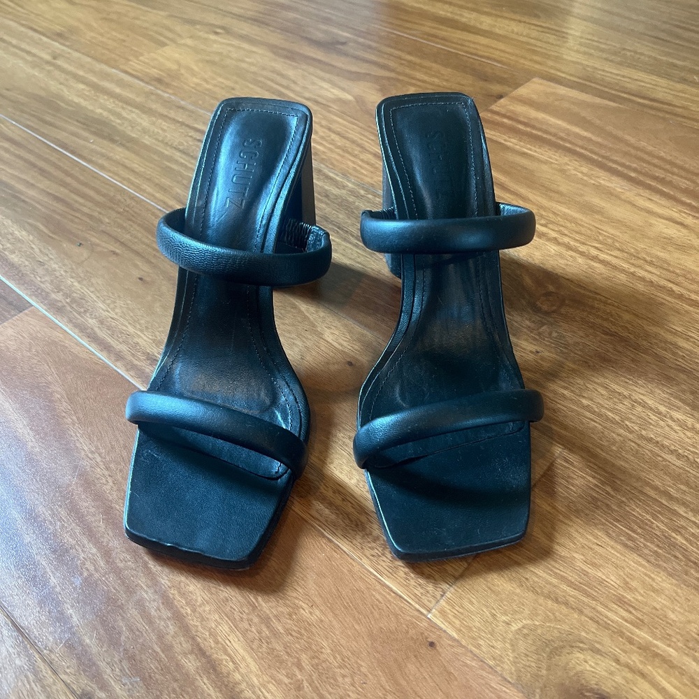 Schutz Ully Black Heel